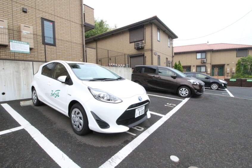 駐車場 ラッキーベルC