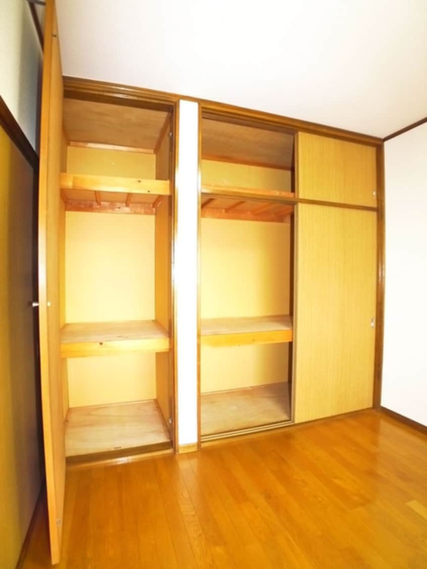 収納 サンビレッジ