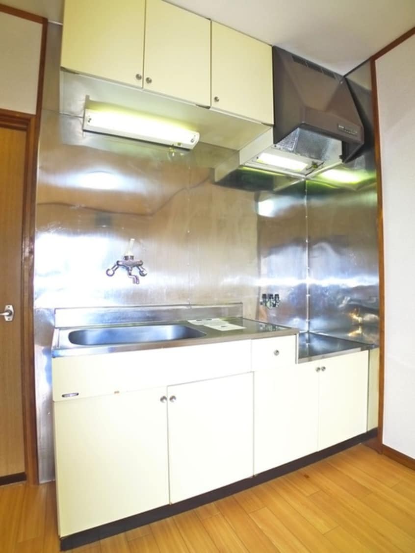 キッチン サンビレッジ