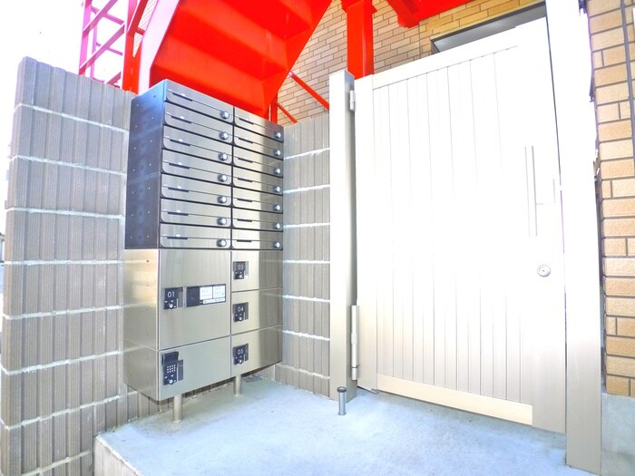 建物設備 エスカリエ・ルージュ