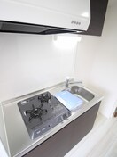 キッチン エスカリエ・ルージュ