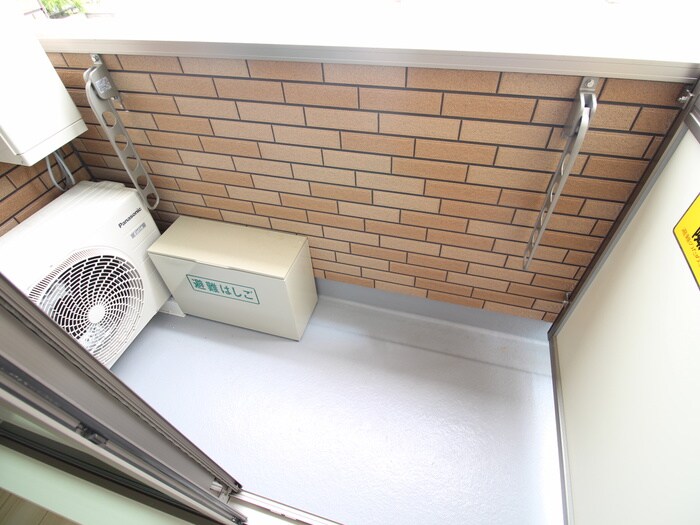 ベランダ・バルコニー エスカリエ・ルージュ