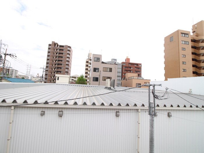 室内からの展望 エスカリエ・ルージュ