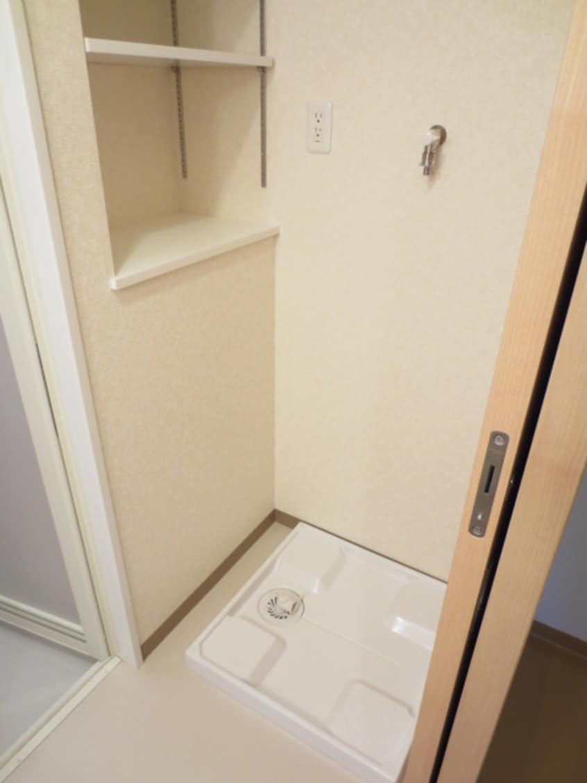 洗濯機置場 ロイヤルパレス