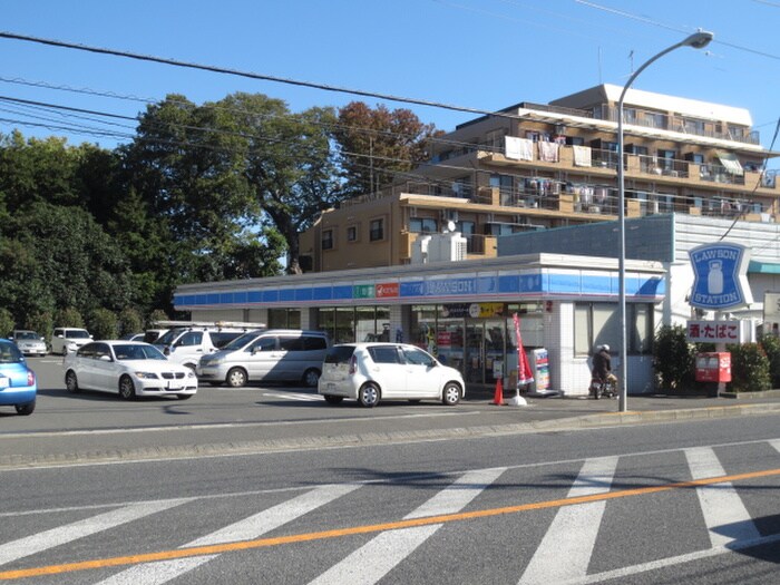 ローソン新港北宮原店(コンビニ)まで190m シャトル内田