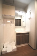 洗濯機置場 アヴィル旭町Ⅱ