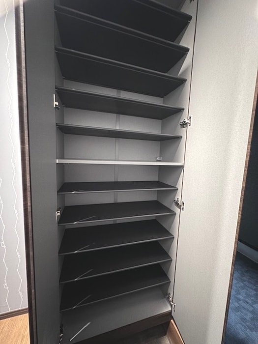 靴箱 アヴィル旭町Ⅱ