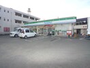 ファミリーマート川越旭町二丁目店(コンビニ)まで450m アヴィル旭町Ⅱ