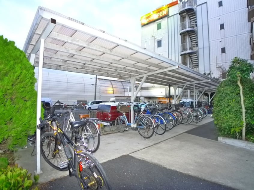 駐輪場 ガ－デンアネックス