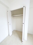 収納 オネスティ大久保壱番館
