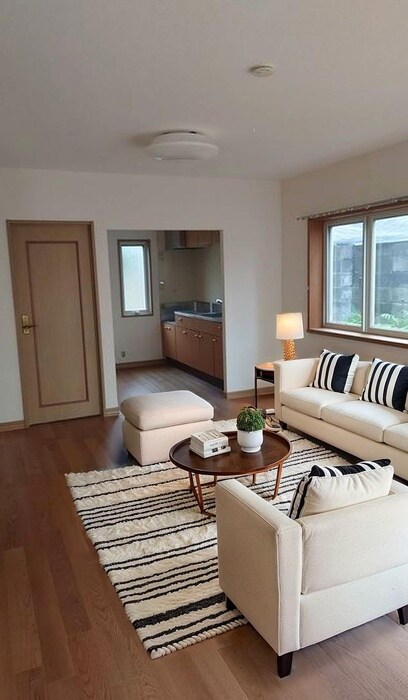 居室 羽山ハイツＥ