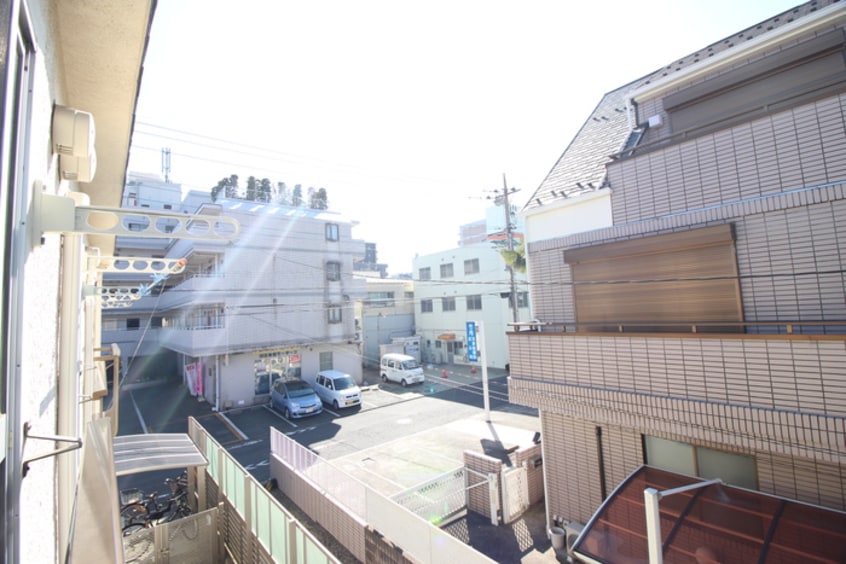 室内からの展望 町田サンハイツ