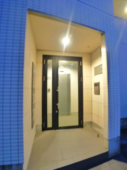 エントランス部分 BieNe Square