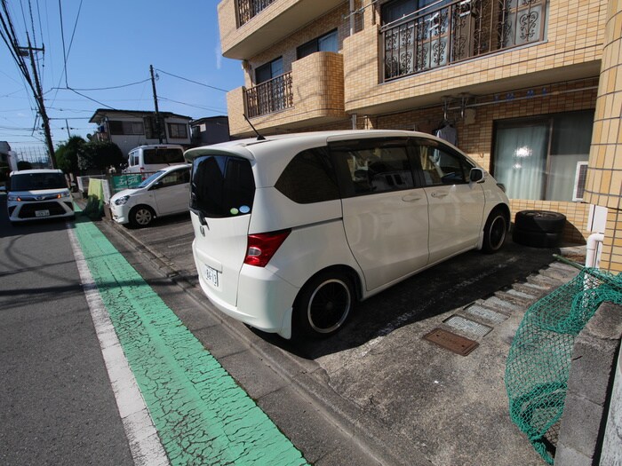 駐車場 ヴィラシマモト