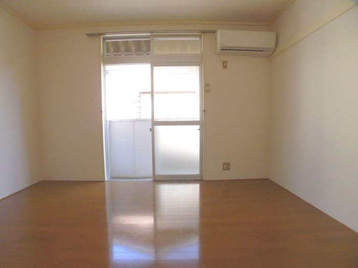 居室 サンハイツ