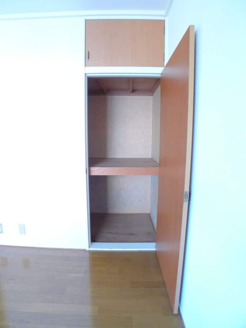 収納 サンハイツ