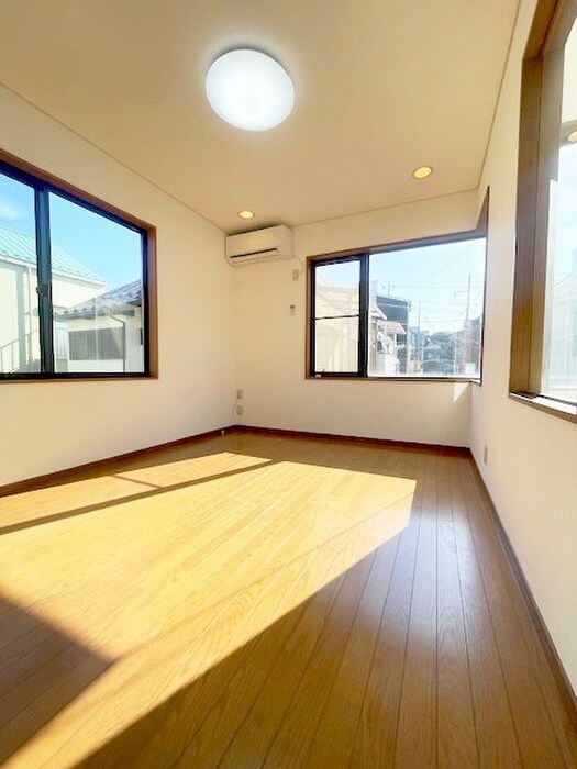 居室 緑区太田窪1丁目戸建