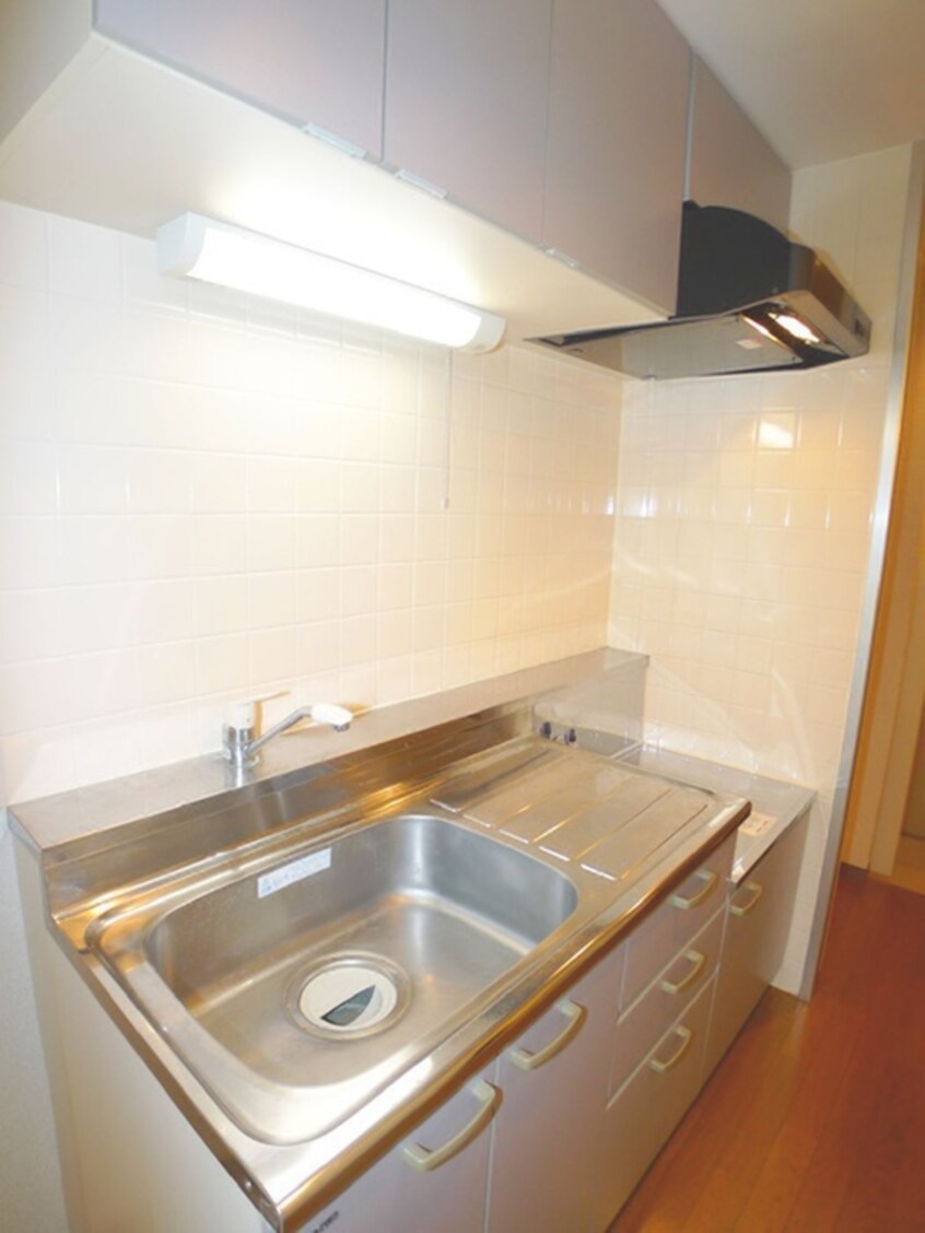 キッチン ヴィラ・ロクロ－