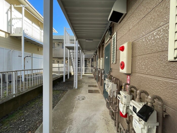 エントランス部分 シモンズ栗木台