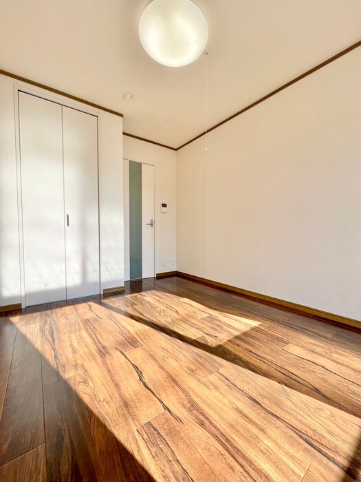 内観写真 シモンズ栗木台