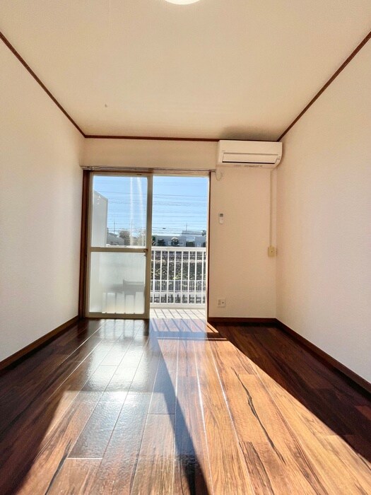 内観写真 シモンズ栗木台