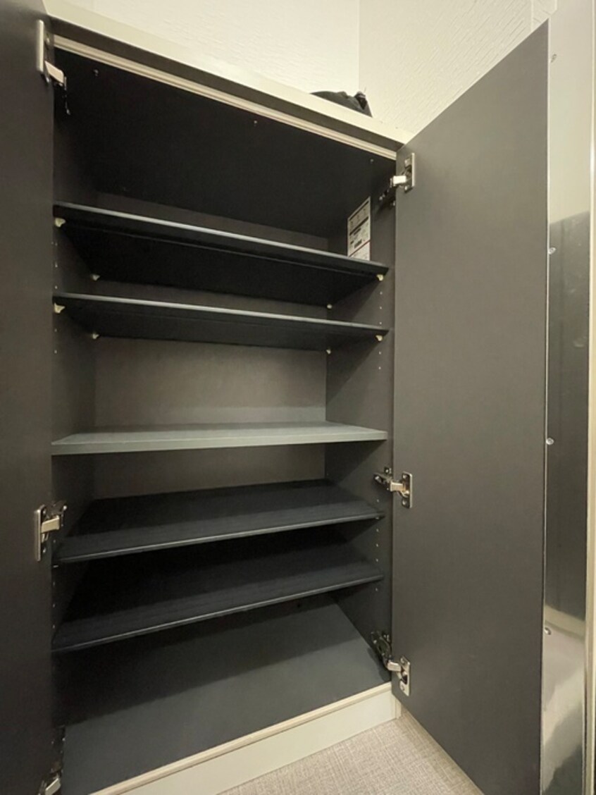 内観写真 シモンズ栗木台