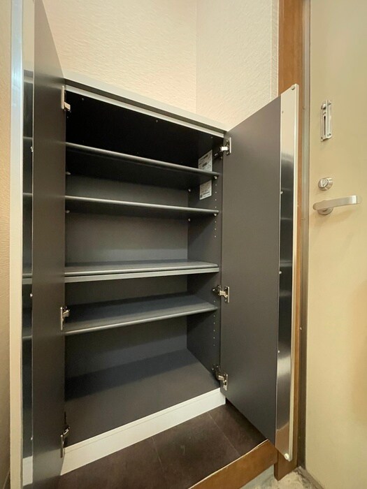 内観写真 シモンズ栗木台