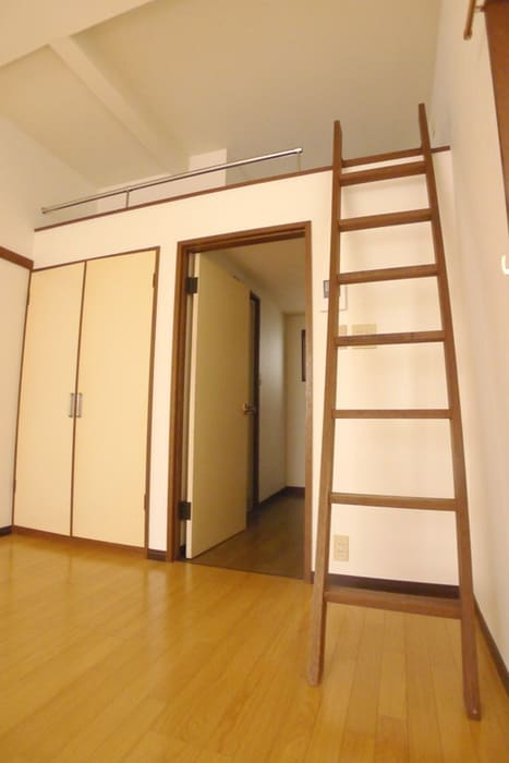 居室 メゾンロジェ