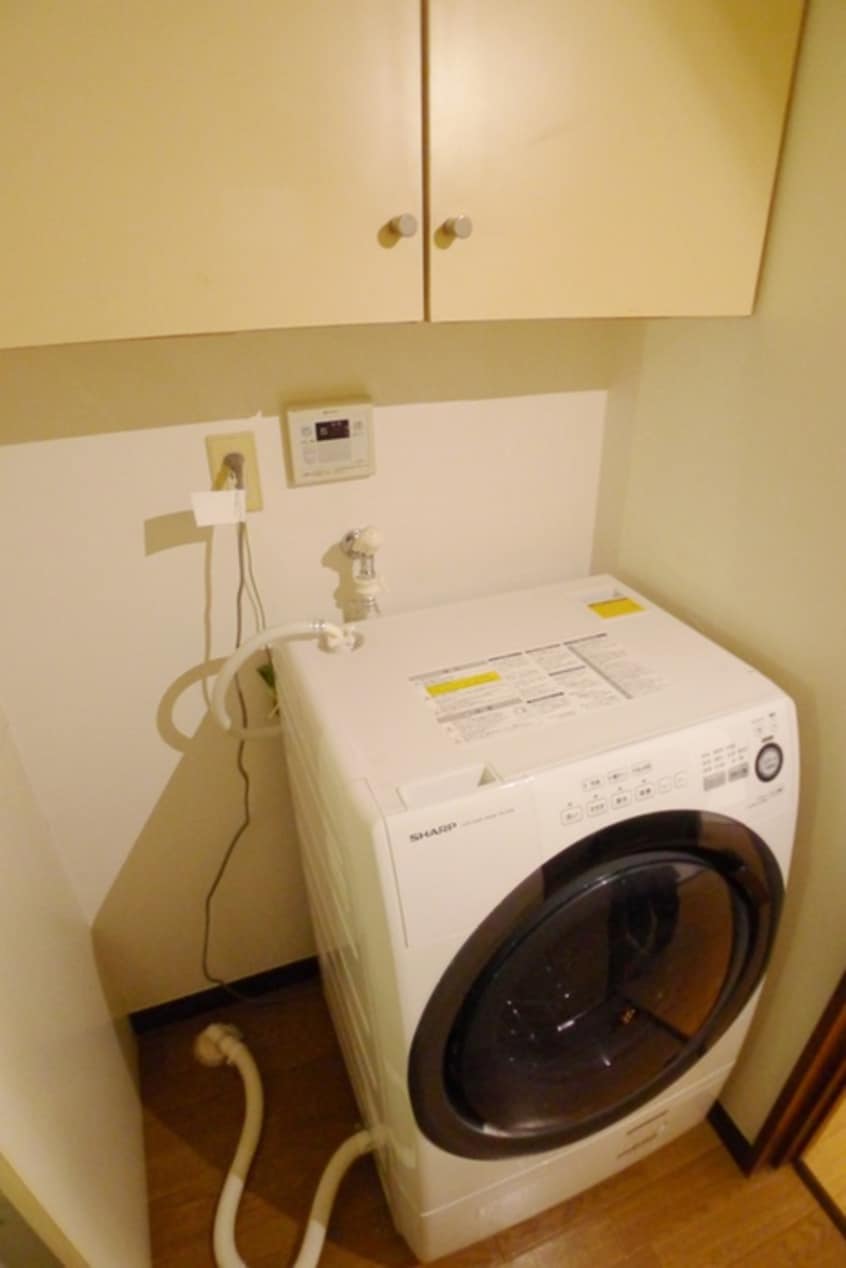 洗濯機置場 メゾンロジェ