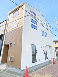 アーデル立石