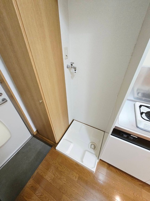 洗濯機置場 ラフィネハイホ－ム
