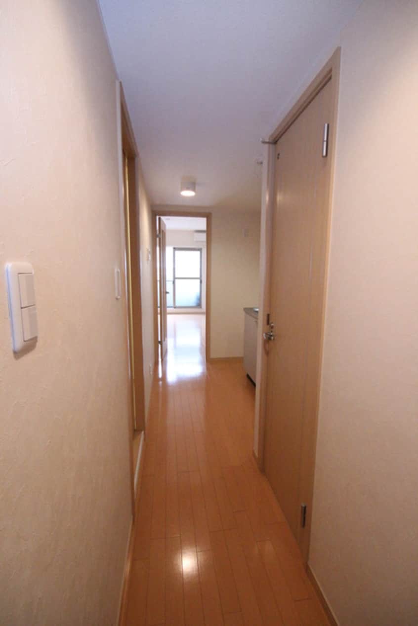 廊下 プランドール ソフィア