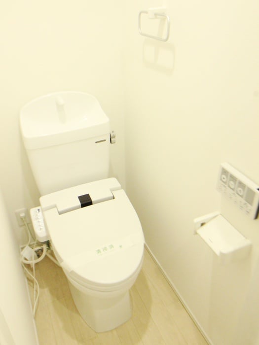 トイレ プライムテラスこどもの国