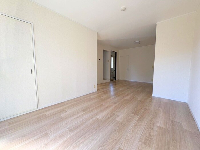 居室 リヴレーヌアン