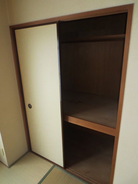 収納 サンアイハイツ