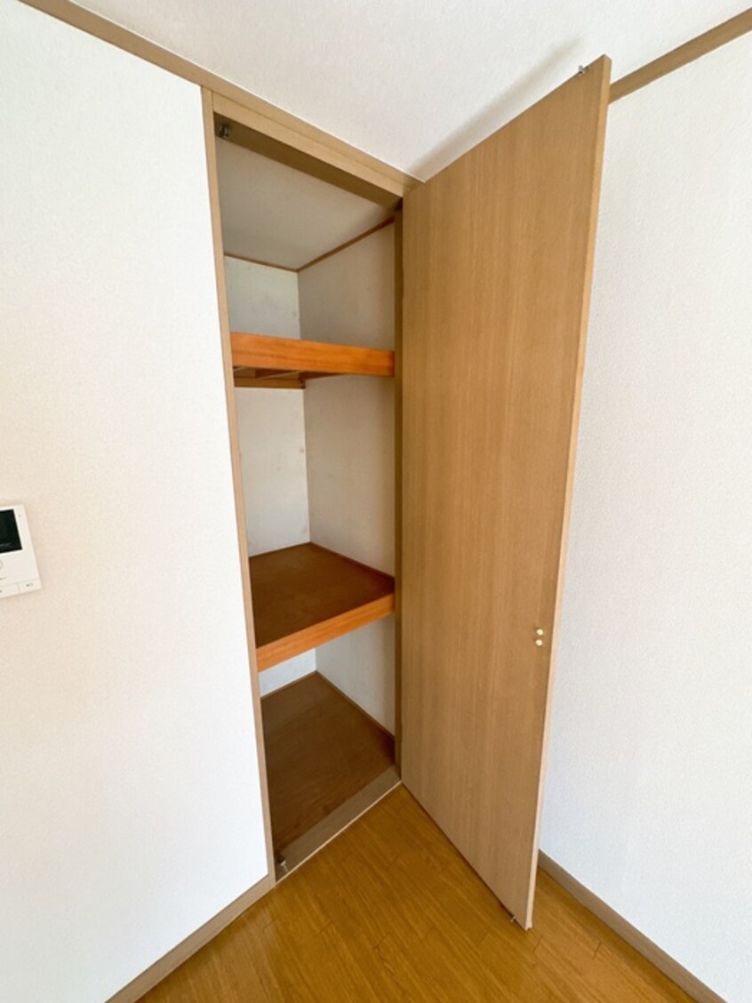 収納 百草園ヴィレッジ