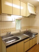 キッチン エレーヌ水沢