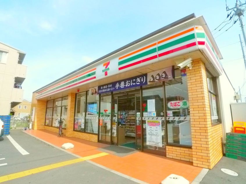 セブンイレブン(コンビニ)まで240m キャメル八潮8