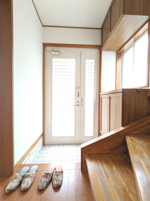 玄関 八幡山一丁目戸建