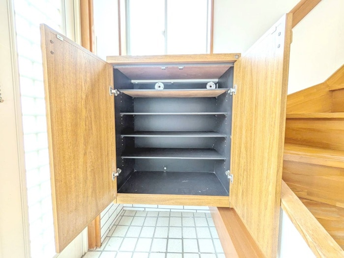 靴箱 八幡山一丁目戸建