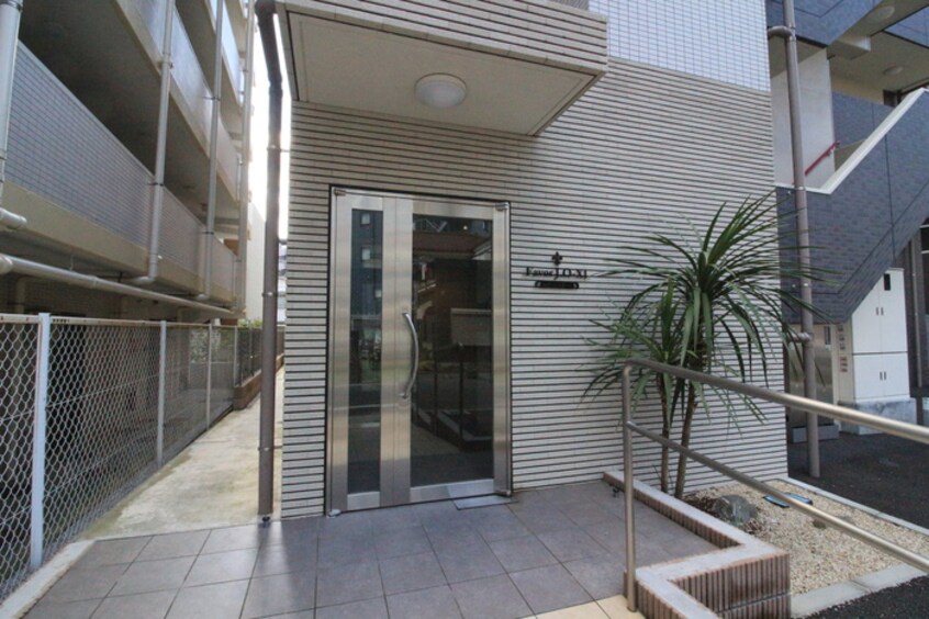 エントランス部分 フェイバ－ＪＯＸＩ