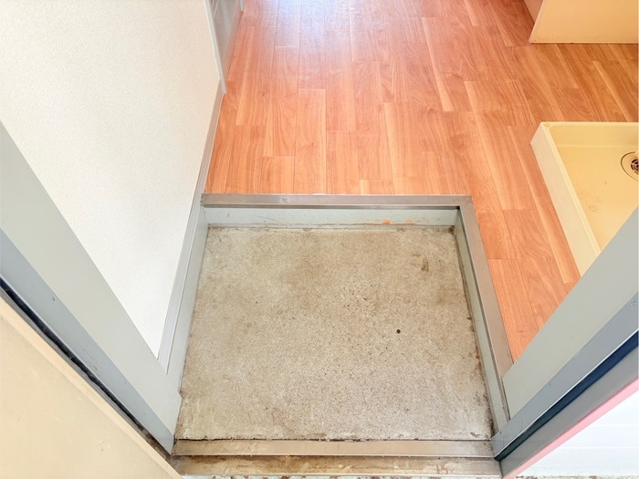 玄関 メゾンプリースト