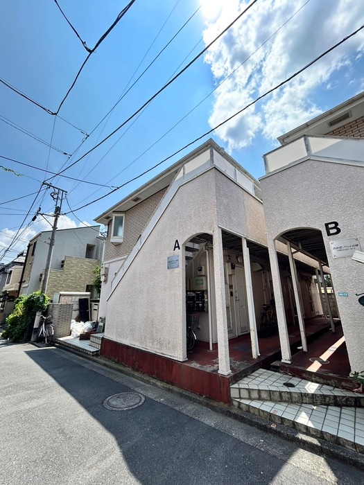 外観写真 西新宿フラットＡ棟