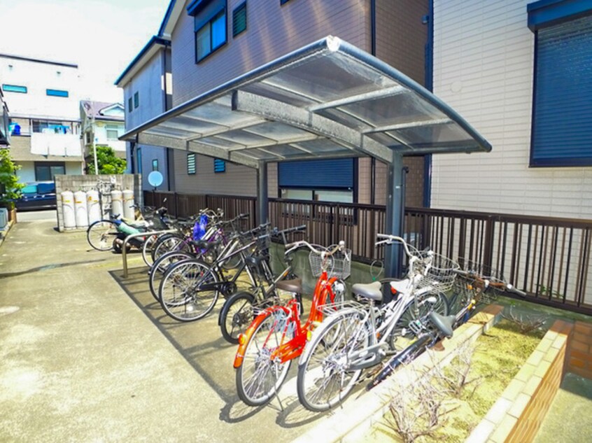 駐輪場 シャンブル一之江Ⅹ