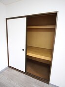 収納 サニ－ハイツ