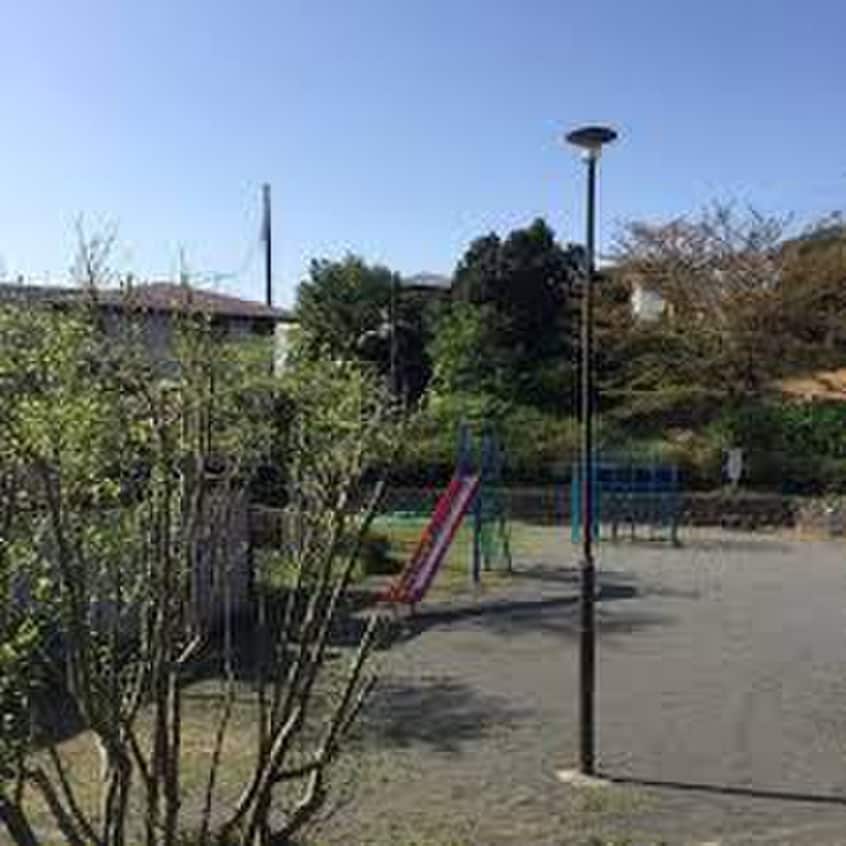 三ツ沢中町北公園(公園)まで230m ヒルズ三ッ沢下町Ａ棟