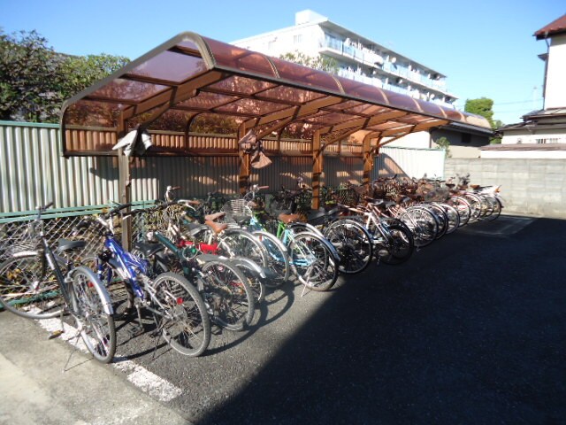 駐輪場 フレ－ル南林間