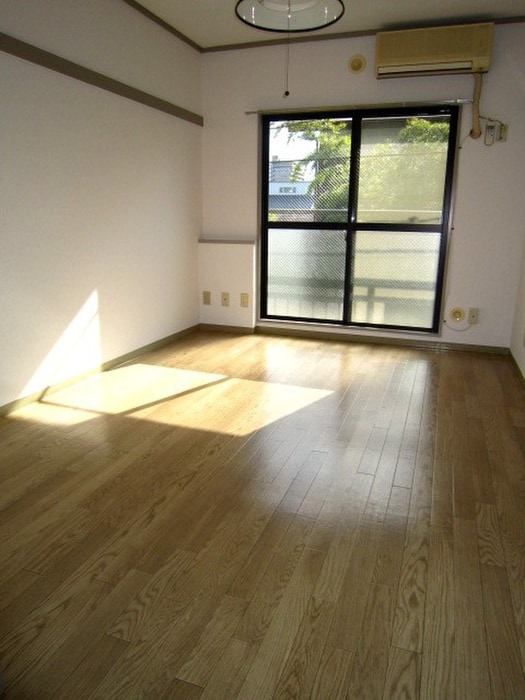 居室 フレ－ル南林間