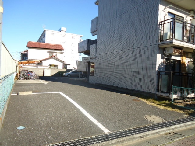 駐車場 フレ－ル南林間
