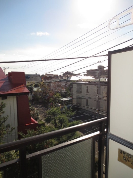 室内からの展望 フレ－ル南林間